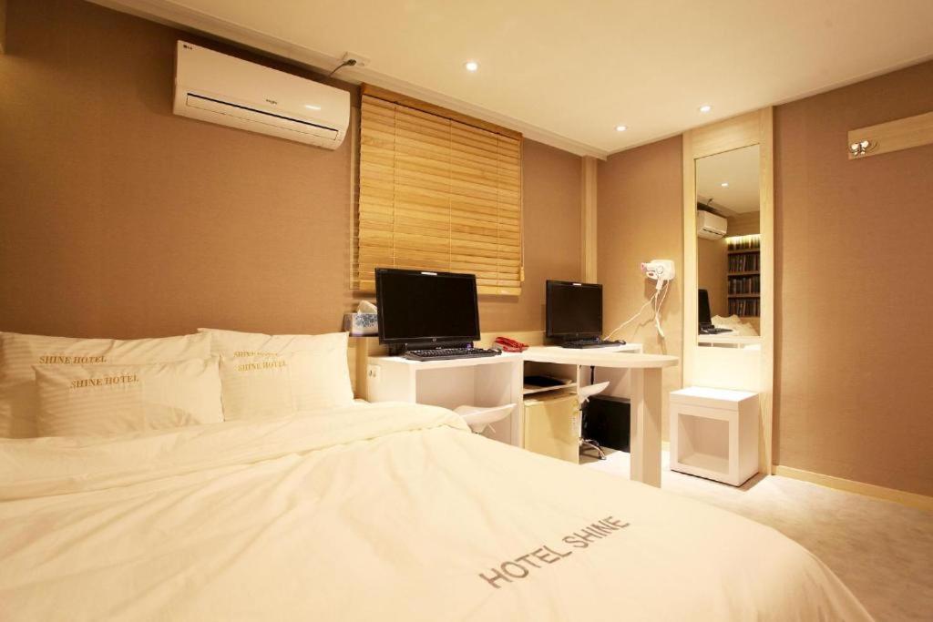 Shine Hotel Soul Exteriér fotografie