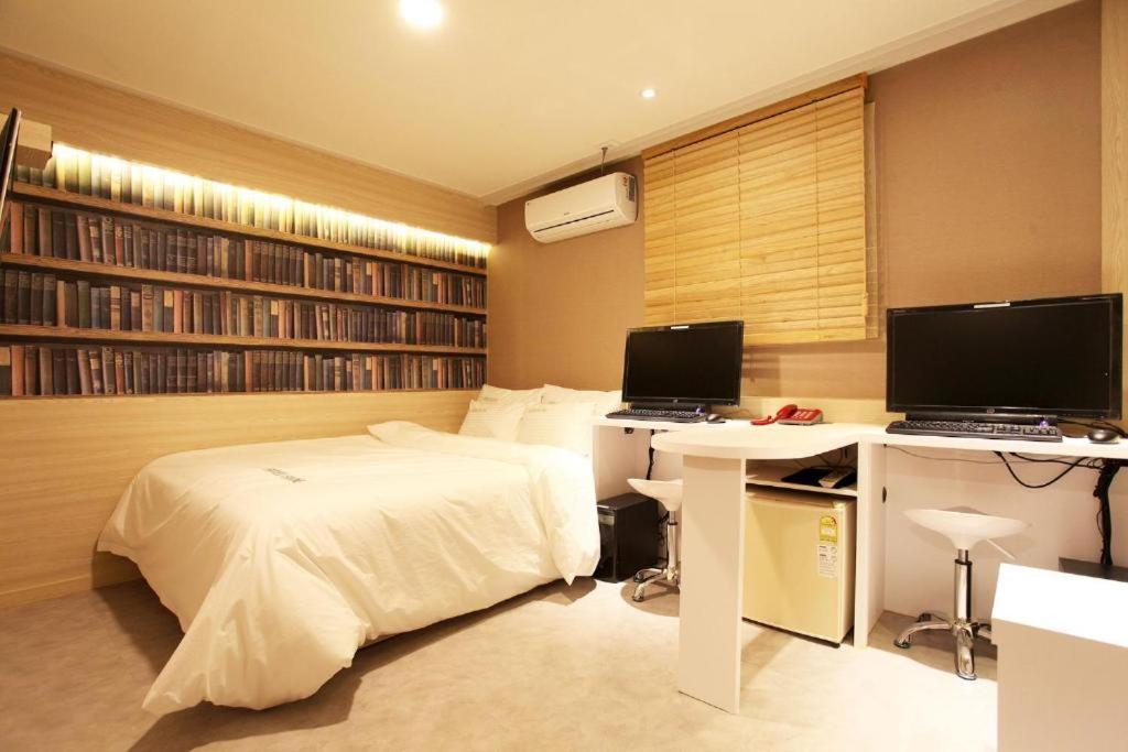 Shine Hotel Soul Exteriér fotografie